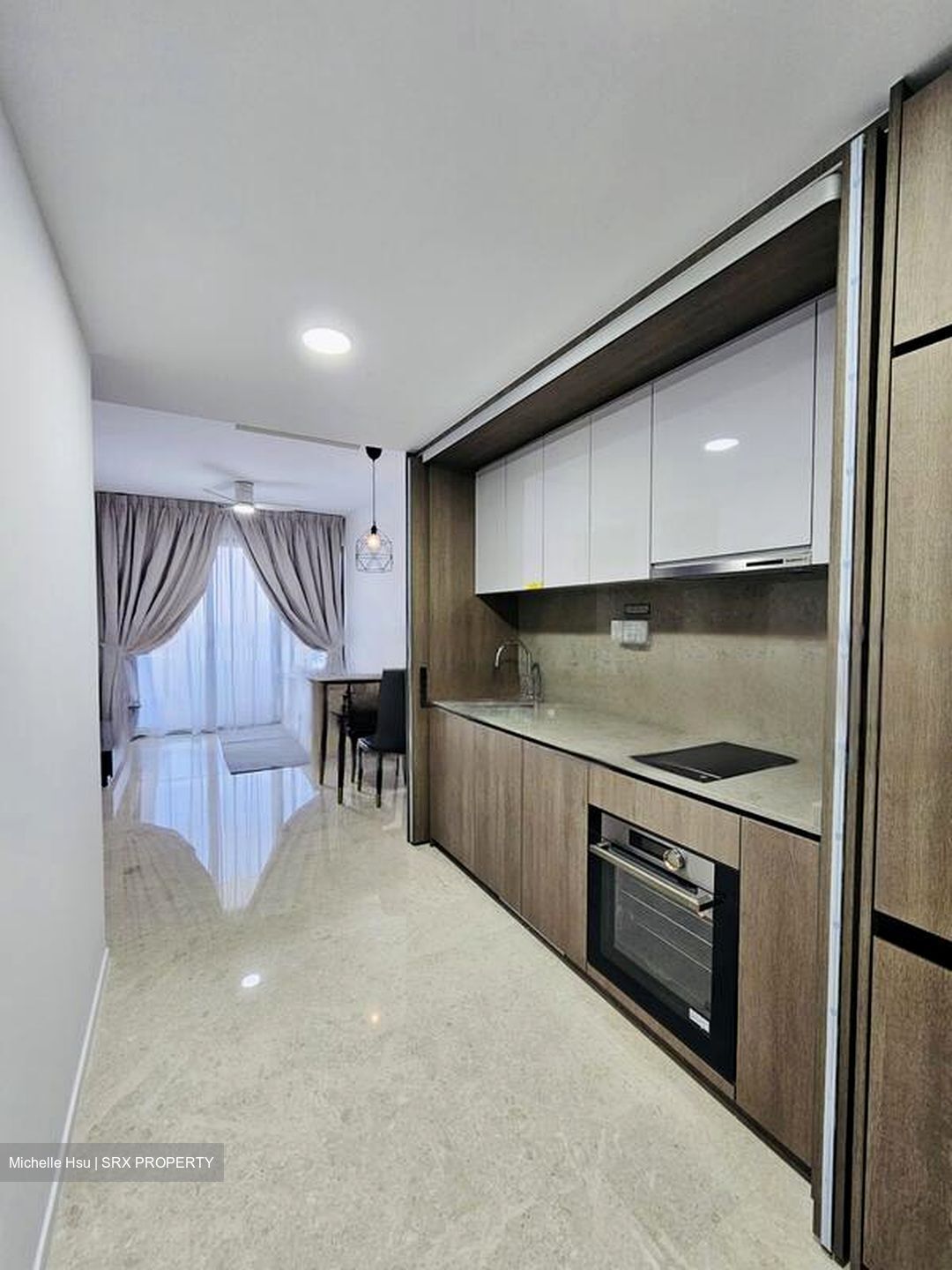 Avenue South Residence (D3), Apartment #557230111
